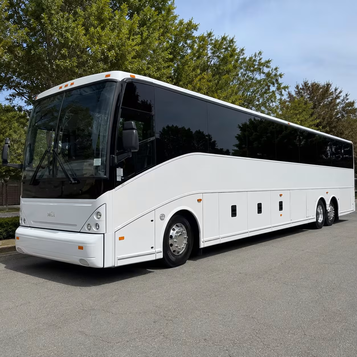 bloomington central station employee shuttle buses for office commutes