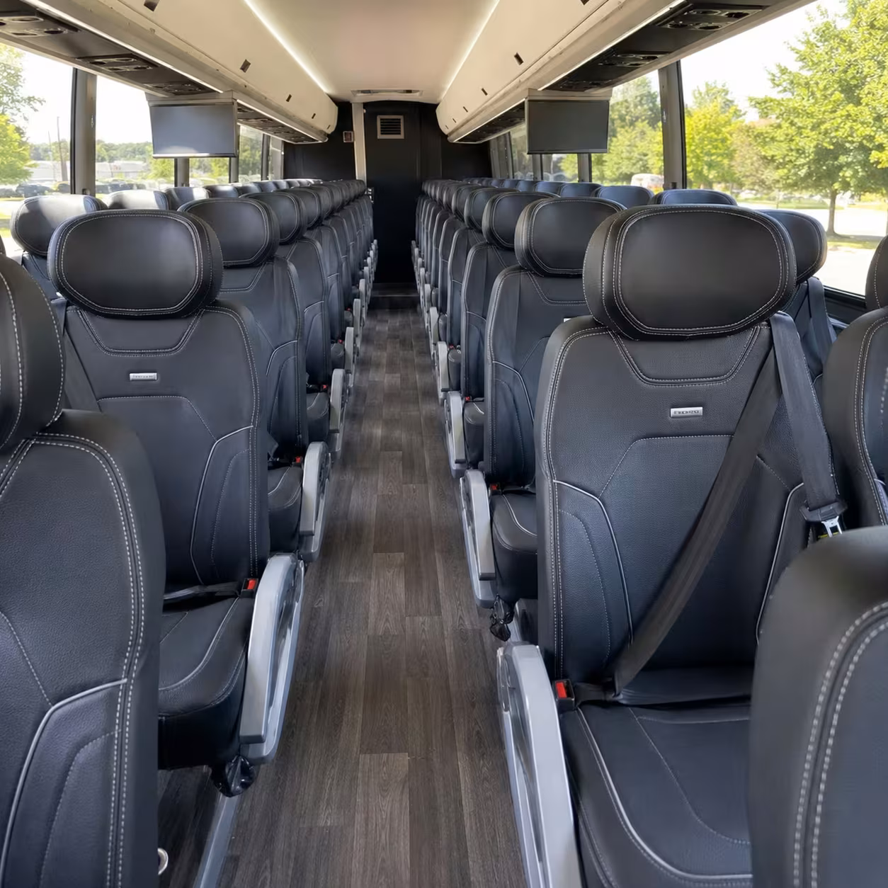 bloomington charter bus rentals for concerts and sporting events