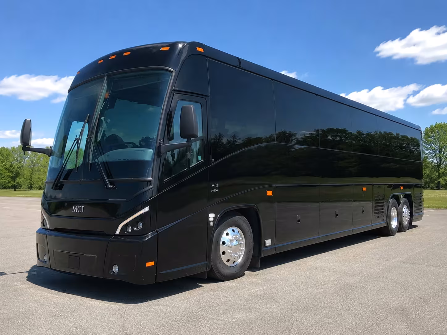 bloomington charter bus rentals for mall of america field trips