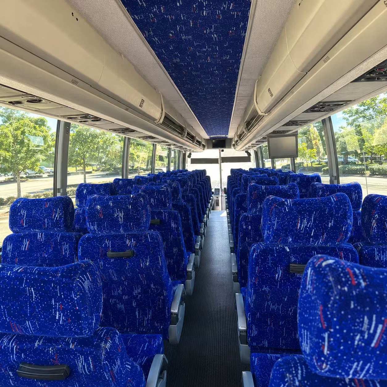 bloomington corporate charter buses for conferences and retreats
