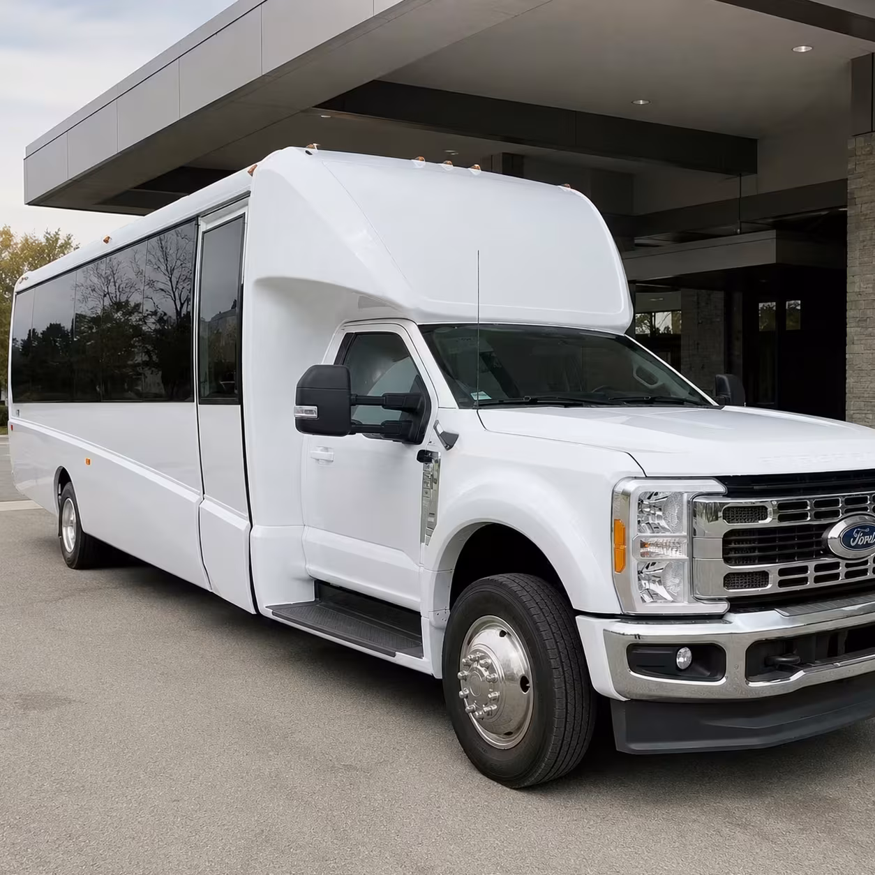 bloomington minibus rentals for youth sports tournaments
